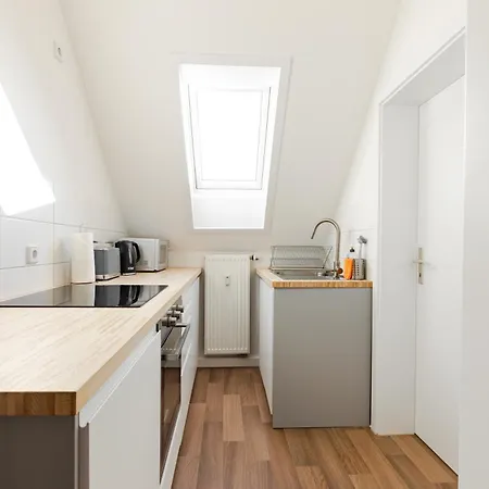 Moderne Gemuetliche דירה *