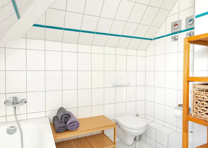 Moderne Gemuetliche דירה *