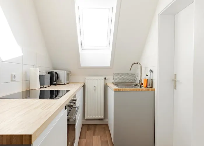 Moderne Gemuetliche דירה *